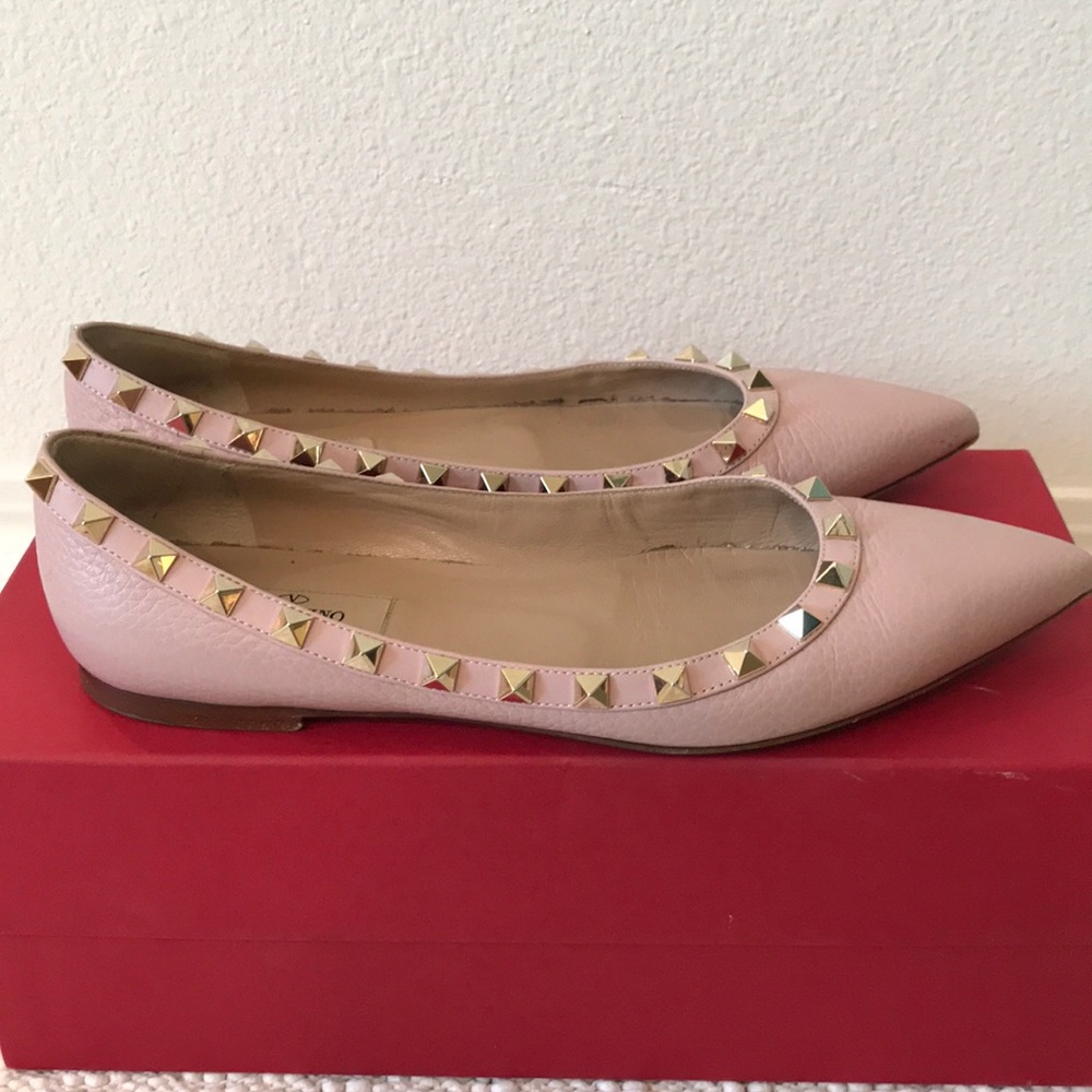 Rockstud flats